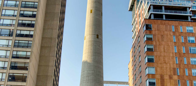 カルガリー発 ドラムヘラー観光 ご家族3名様