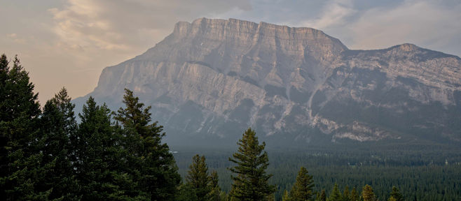 7月29日 バンフ発 ドラムヘラー観光