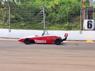 Equipes testam novas regulagens e aerodinâmica no Velopark