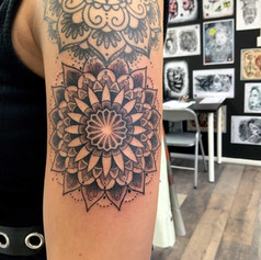 Traditional flower design