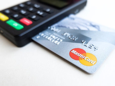 ANUNCIAN NUEVA TARJETA SAMSUNG JUNTO A MASTERCARD CON SENSOR DE HUELLAS DACTILARES.