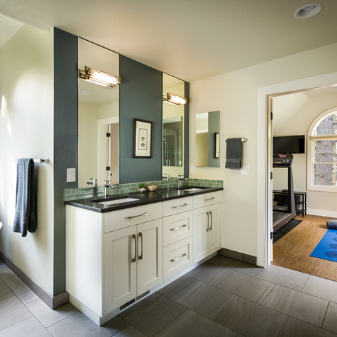 Owner's Suite Bathroom After A Home Remodel In Awbrey Butte - PGC Building + Design