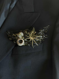 Gothic, Dark and Moody, Alternative, Traditional, Themed, Pagan, Witchy, Crazy, Oversized, Bones, Crystals, dried flowers, Wildflower bouquets, boutonniere, pocket boutonniere, bridesmaids bouquets, bridal bouquet, wedding bouquet, gothic wedding, dark wedding, Fox Skull, Coyote Skull