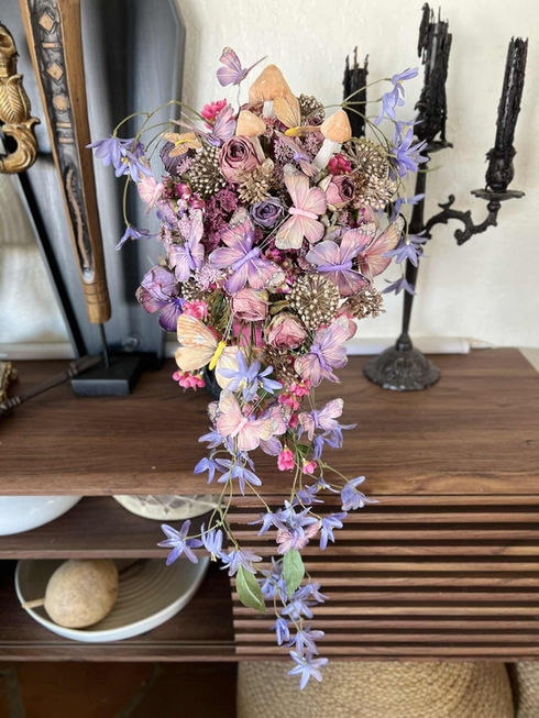 Gothic, Dark and Moody, Alternative, Traditional, Themed, Pagan, Witchy, Crazy, Oversized, Bones, Crystals, dried flowers, Wildflower bouquets, boutonniere, pocket boutonniere, bridesmaids bouquets, bridal bouquet, wedding bouquet, gothic wedding, dark wedding, Fox Skull, Coyote Skull