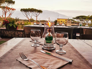 Prisco Pizza & Spirits partner Sorrentino vesuvio volcanic vines
