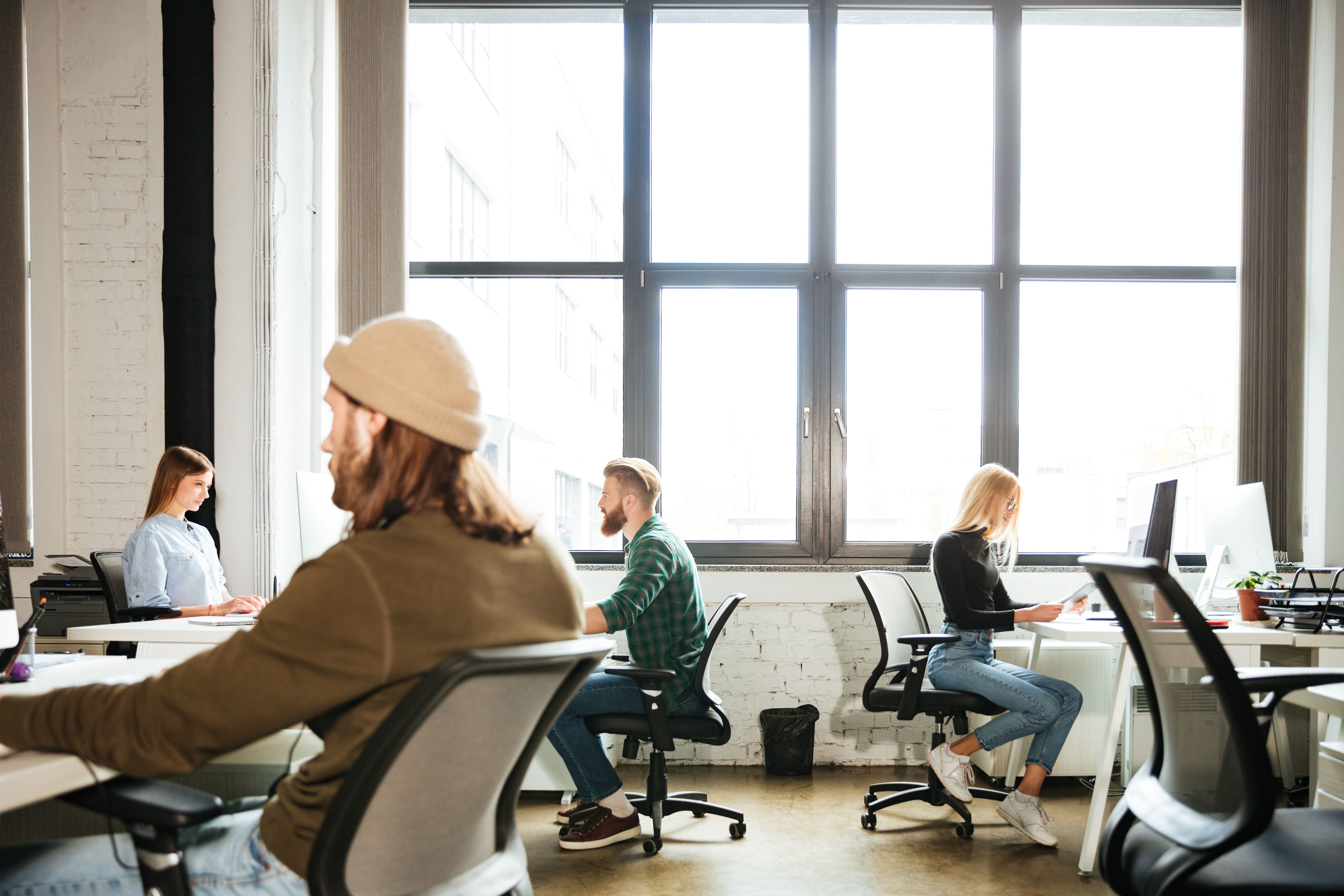 Coworking Valencia ¿sala de reuniones u oficina virtual?
