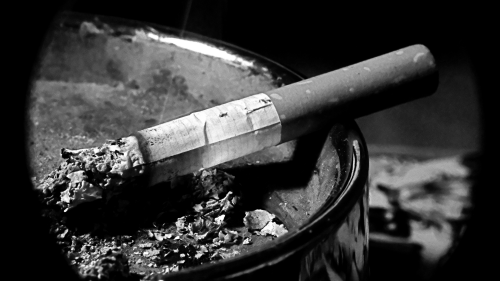 cigarette bw.gif