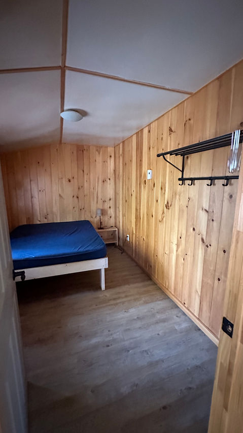 chambre avec un lit double (x2)