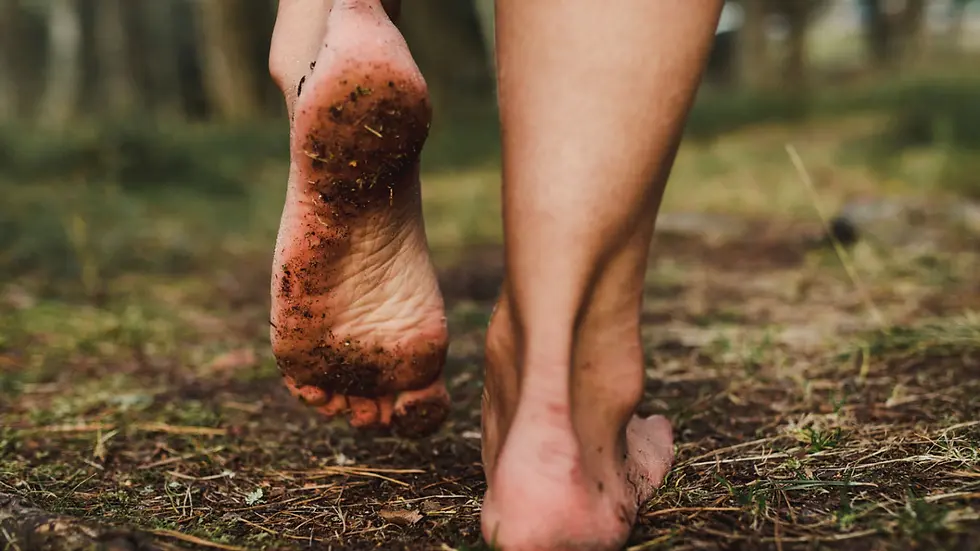 KB_COMP_FEET-FIRST.webp
