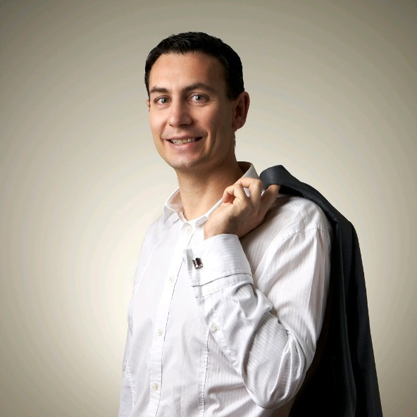 Sébastien Jean Masseur Kinésithérapeuthe Ostéopathe et Formateur chez Oreka Formation