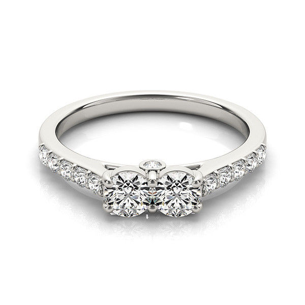 Thumbnail: 14kt Gold Fashion Diamond Ring.