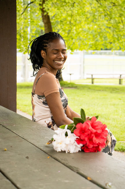vancouver-portrait-photographer-outdoor-natural-lighting.jpg