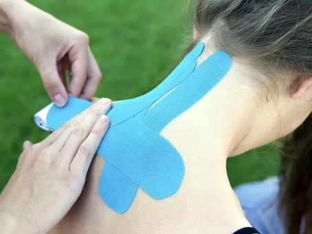 La aplicación de Kinesiotape Mueller es un tratamiento que su fisioterapeuta puede ofrecerle.