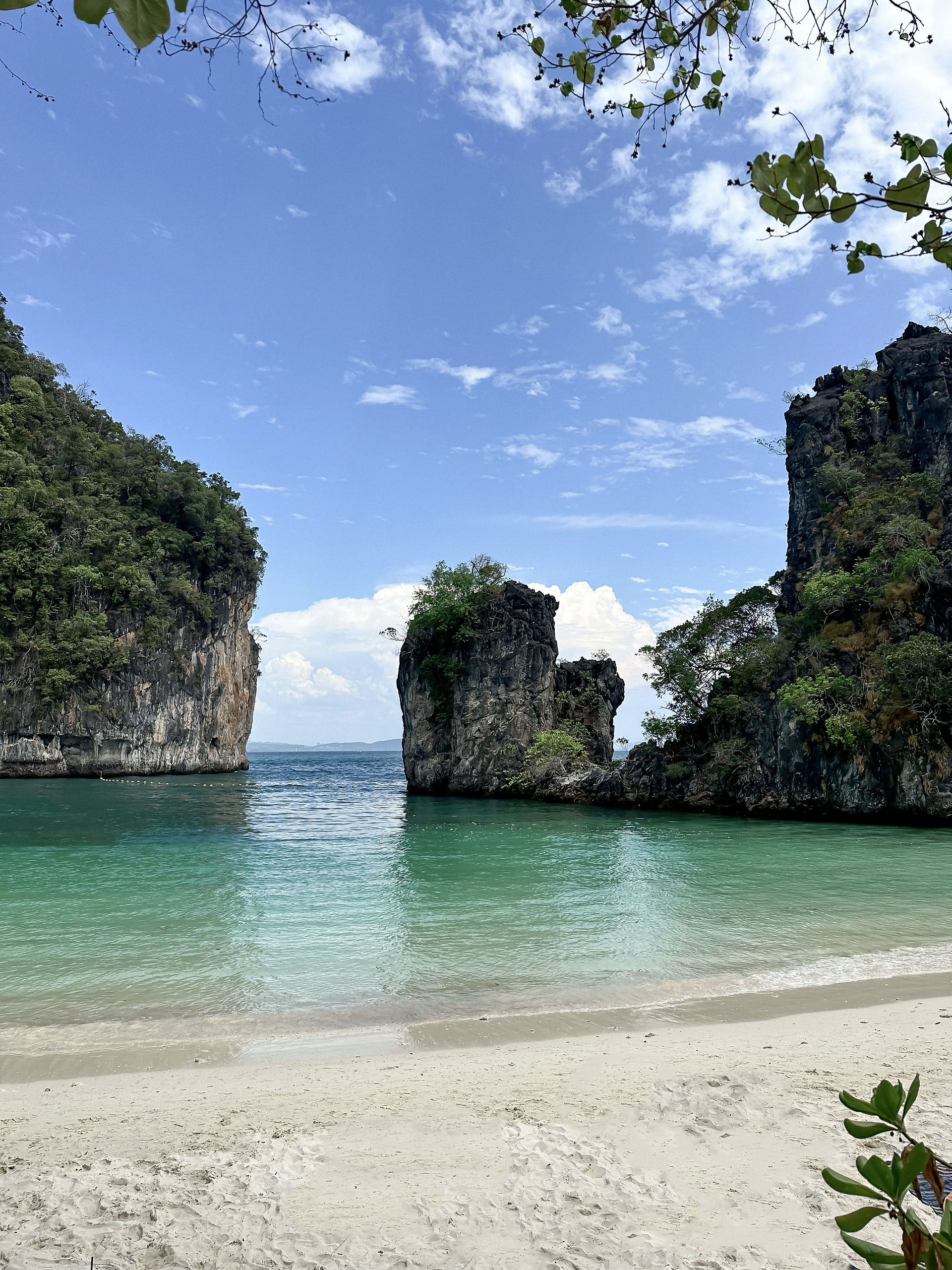 Krabi Expert Tour - Hong Lagoon Beach - Monsieur Lifestyle Magazine