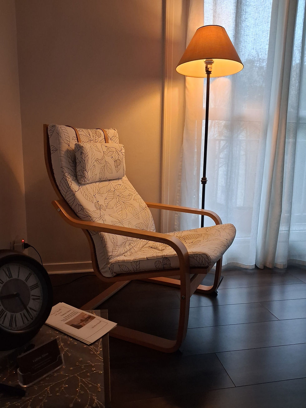 Fauteuil de consultation dans le cabinet de Valérie Siino, psychothérapeute à Avignon