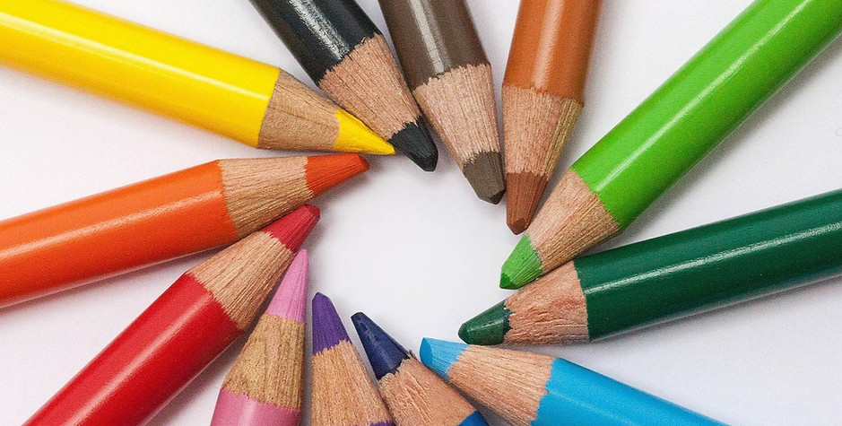 Kreatives, reflexives, biografisches, literarisches Schreiben und Positiv Coaching.
