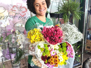 Colaboradoras da Flora Fogaça definem o que é ser mulher por elas mesmas