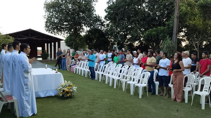 Momento da celebração no Sítio Ipiranga, São Benedito