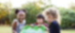 Kinder, die zusammenarbeiten