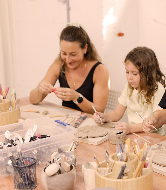 happy-people-in-ceramic-workshop