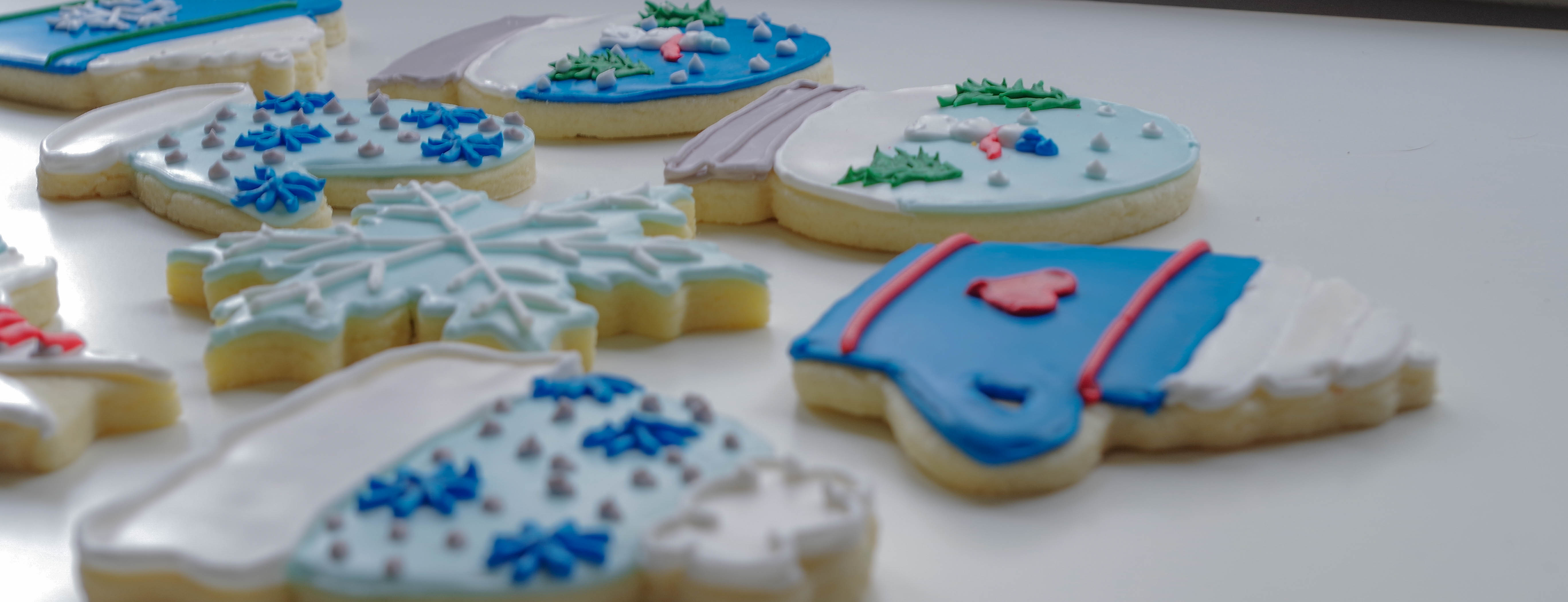 Roberta S Sweet Art Winnipeg Mb Wedding Bakery And Classes