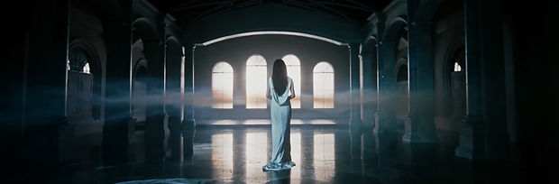 【FAVE1】 JAPAN 1ST SINGLE『Zombie』Music Video_edited.jpg