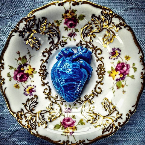 Blue Heart, 1950s saucer, 2017.
Private collections, London and Belgium.