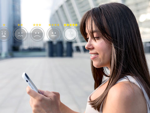 Un NPS alto no significa que estás a salvo. Descubre por que el Net Promoter Score sin segmentación es una métrica de vanidad y cómo usarlo correctamente para tomar decisiones reales.