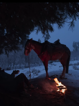 Obur (2024) – A Tale of Loss, Digital Dependency, and Unspoken Resilience
