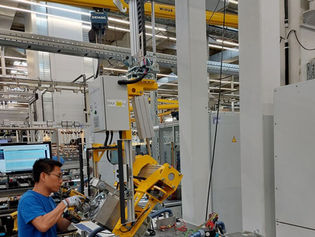 Eje de elevación ZH90 con dispositivo para el montaje de motores eléctricos