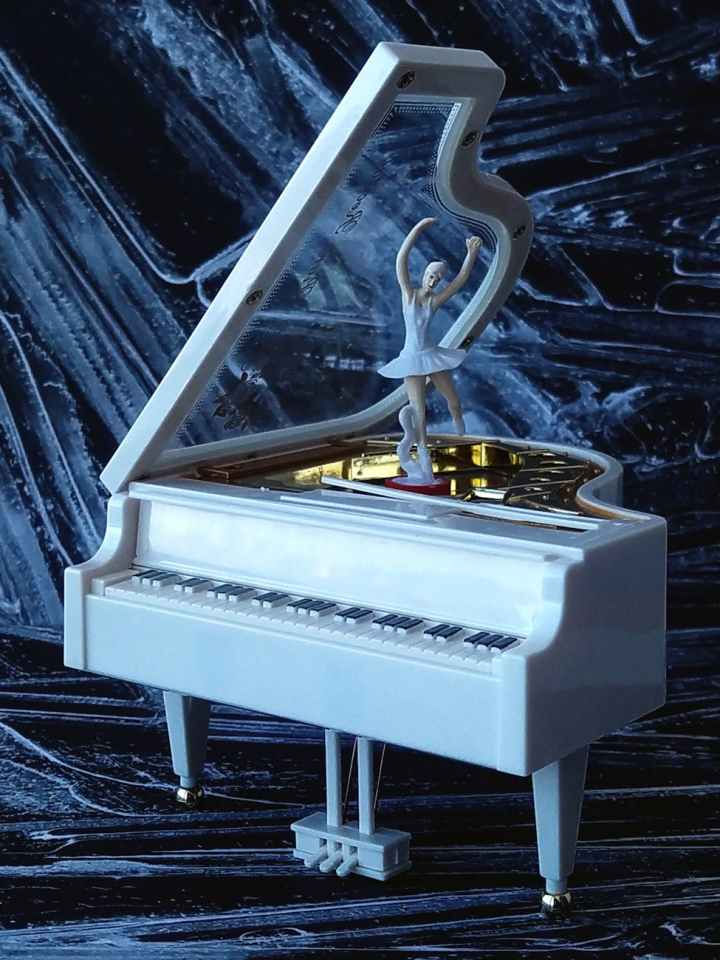 a white piano