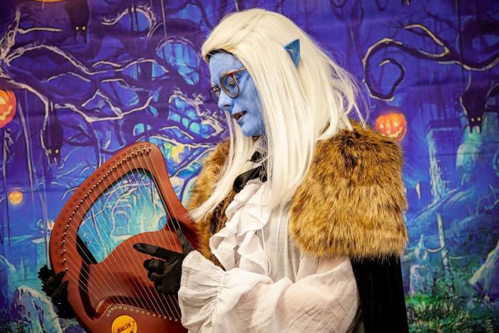 light fashion woman art