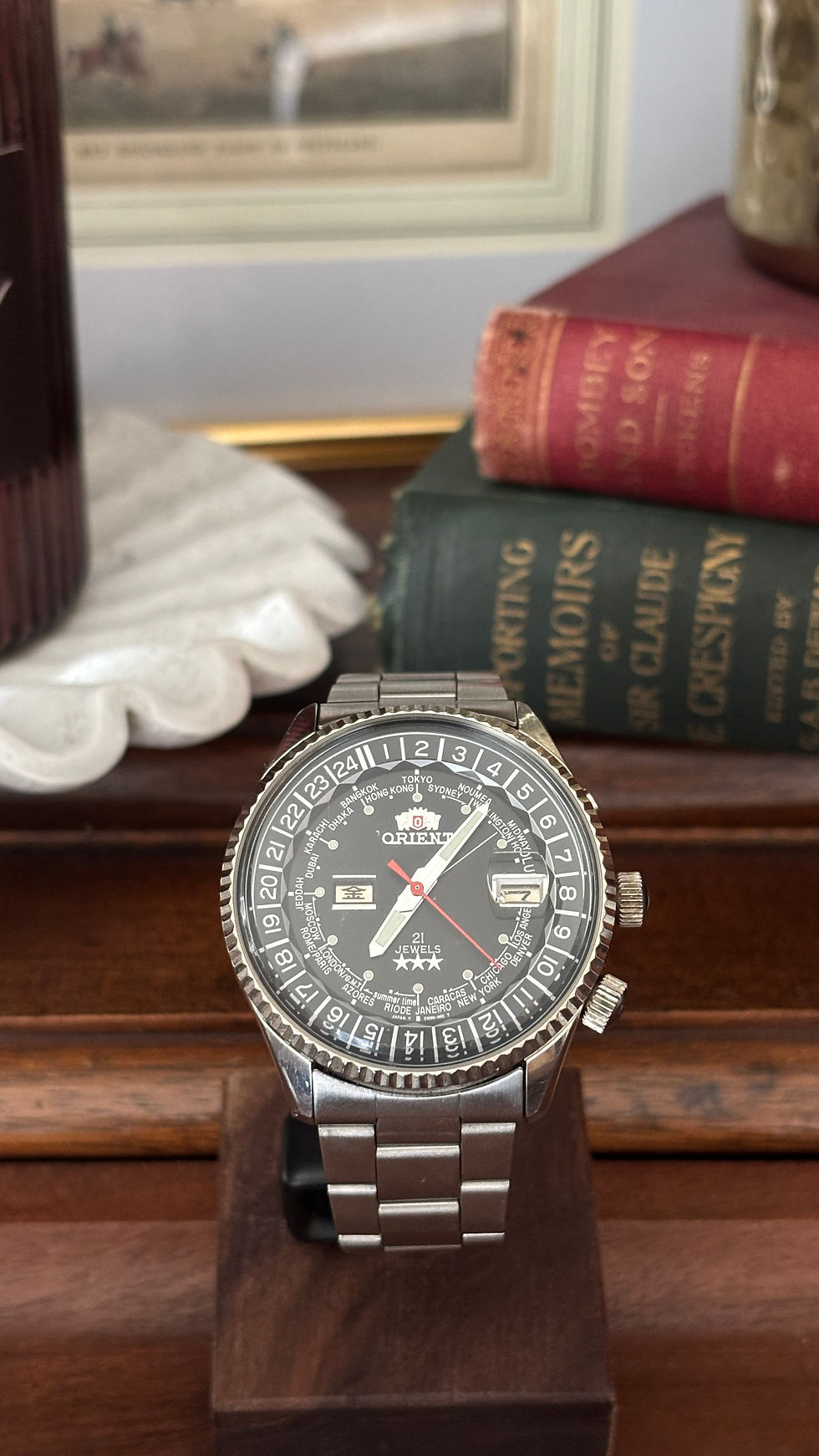 Thumbnail: Orient World Time "Marlin" JDM Automatic 21J Internal Rotating Bezel Watch 1990s