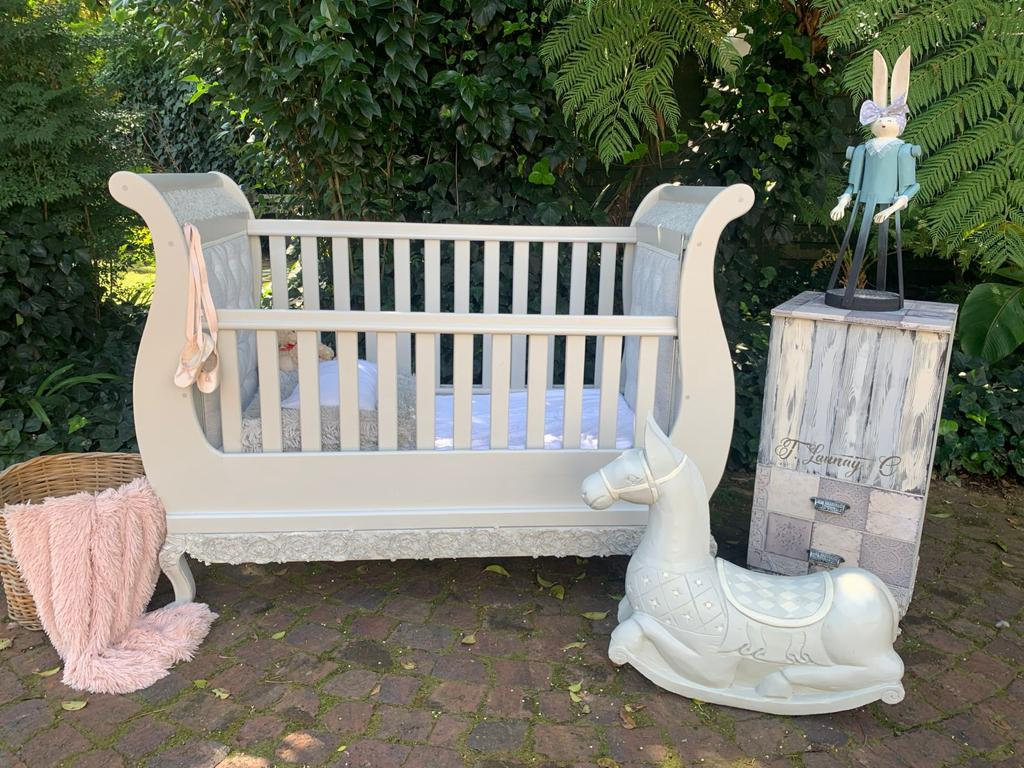 frenchinspiredbabycot