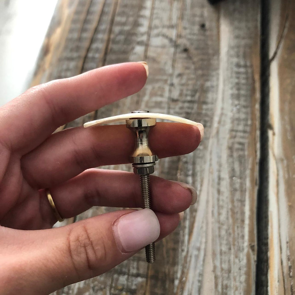 Miniature : KNO20 - Shell Flower - White