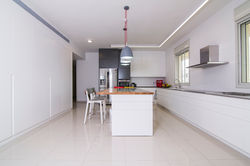 מטבח מודרני | פנטהאוס ברחובות