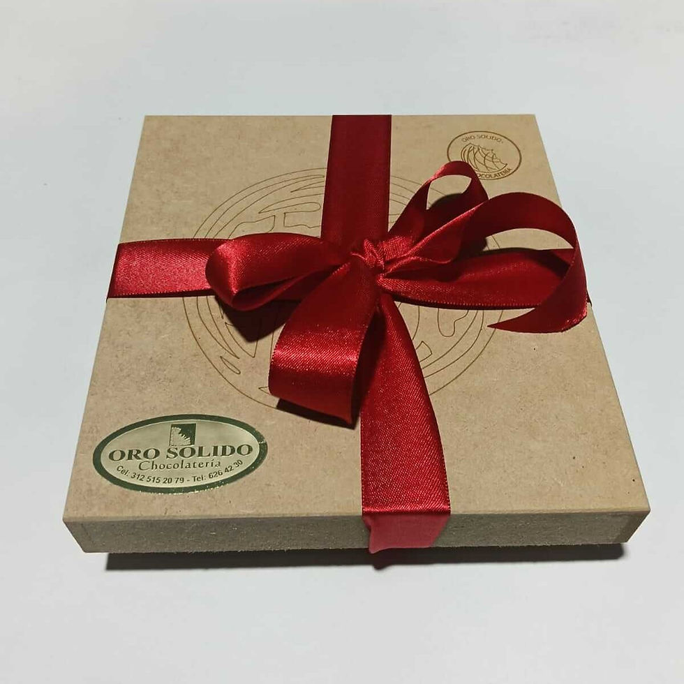 Miniatura: Caja Madeflex personalizada por 15 exquisitas trufas  de chocolate al 58% de cacao con relleno de ganache de chocolate semiamargo al 58% de cacao. Bogota Colombia