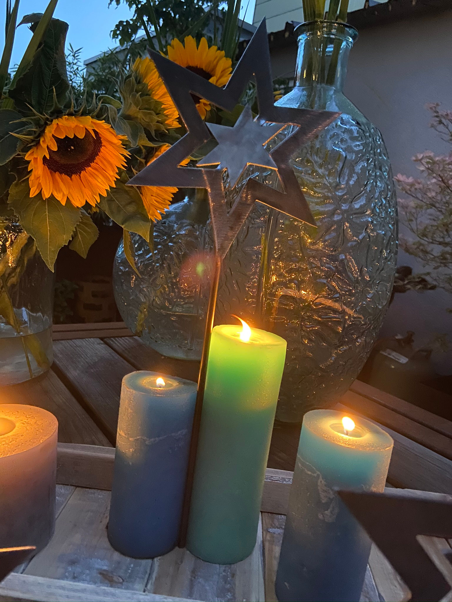 Stern gedreht mit Erdspieß