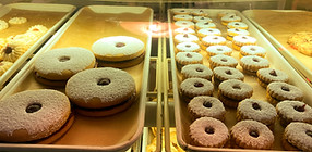 ritz linzer tarts_edited.jpg