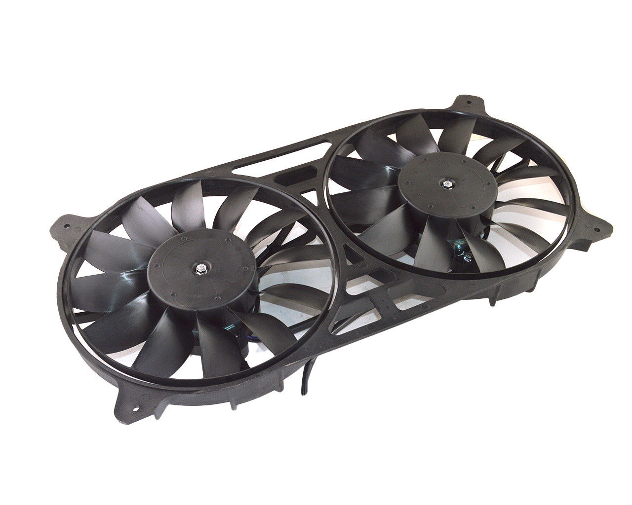 Електровентилятор радіатора ВАЗ 21214 подвійний у МБ. 12 лопатей 'ВЕНТО'