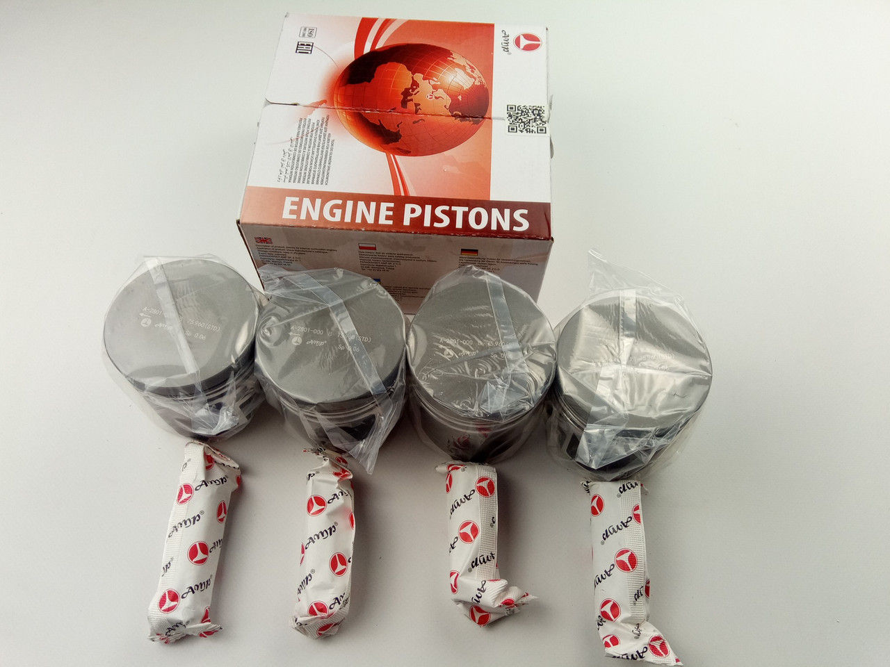 Поршень ВАЗ 2101 76.00, AMP (PX-LAD-4A-2801-000) к-т