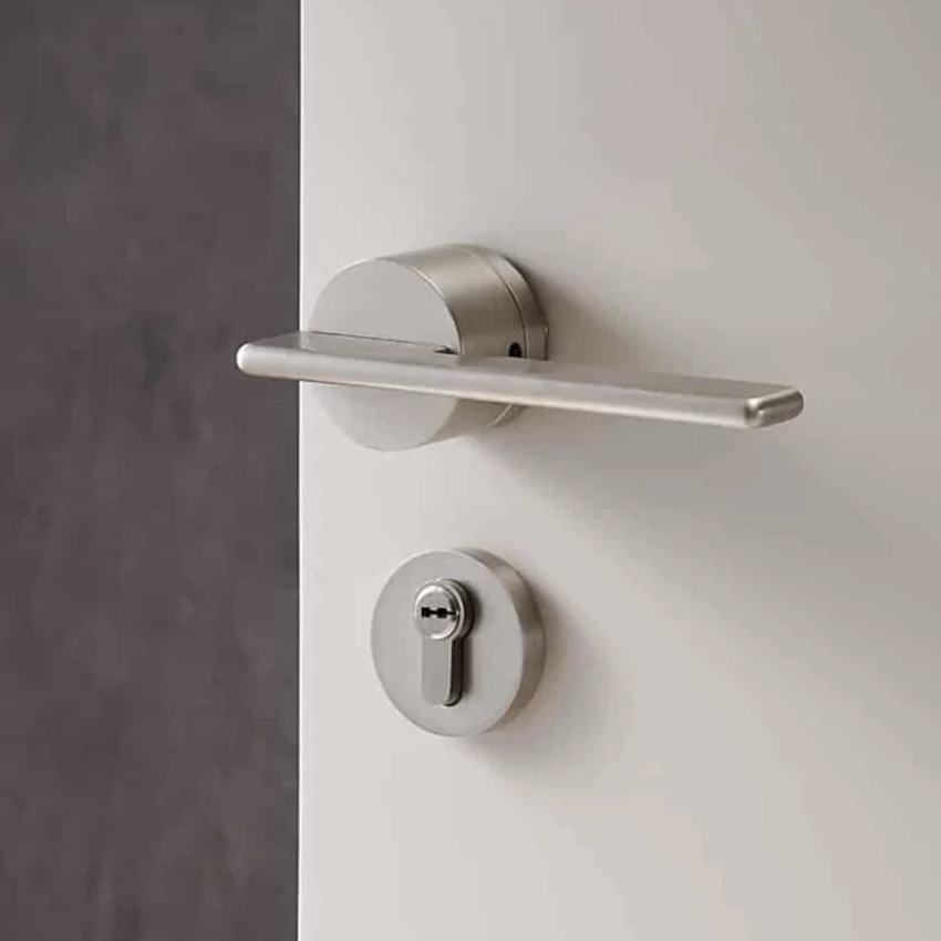 Thumbnail: Sabani Handle & Lock Set