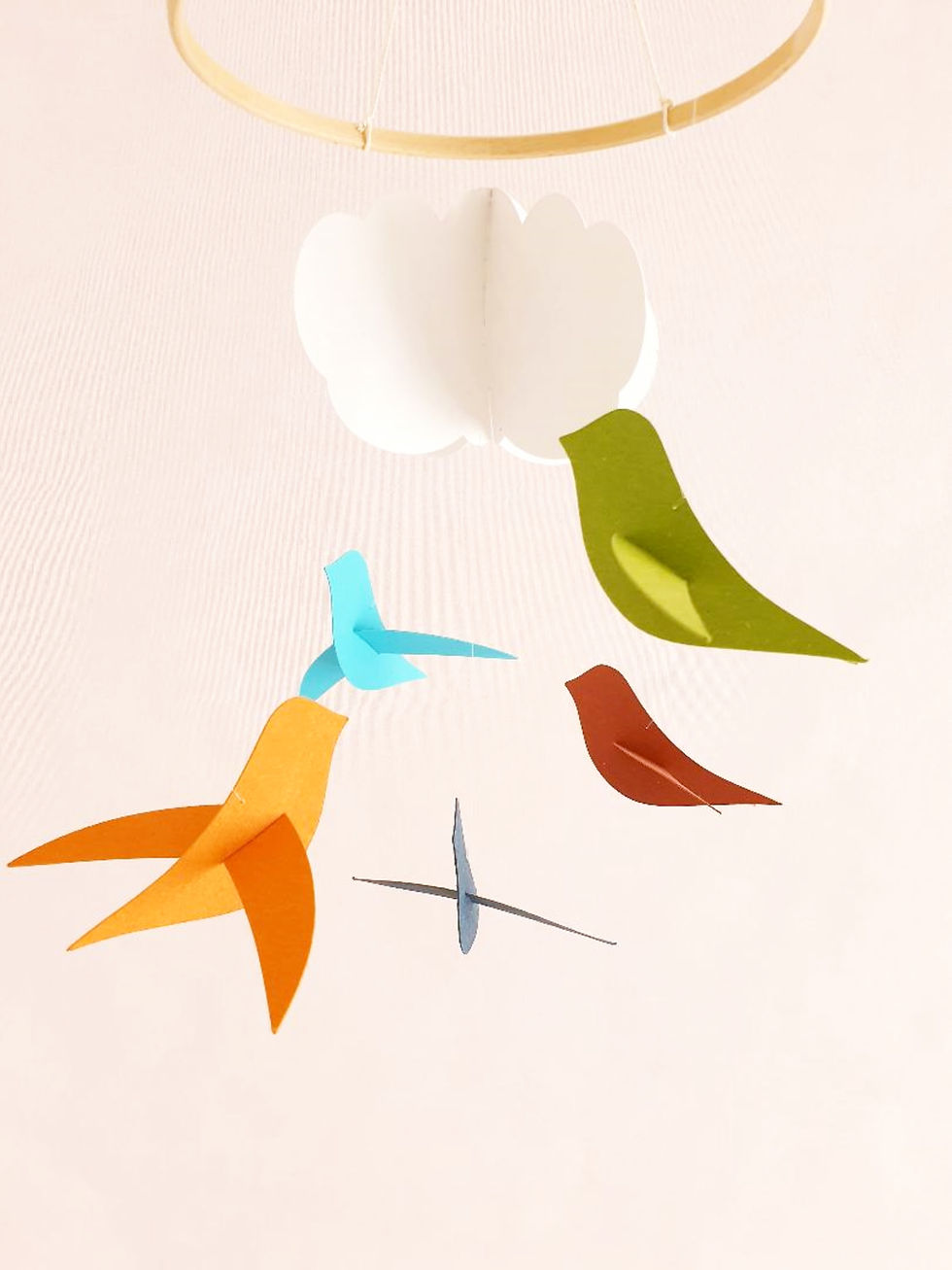Miniature : Mobile bébé 5 Oiseaux et nuage et cercle bois 20x50cm.