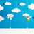 Miniature : Animation représentant une guirlande horizontale d'avions et nuages en papier cartonné recyclé.