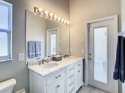 P11-Tivoli Circle-36