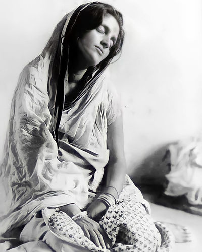 Ma Anandamayi