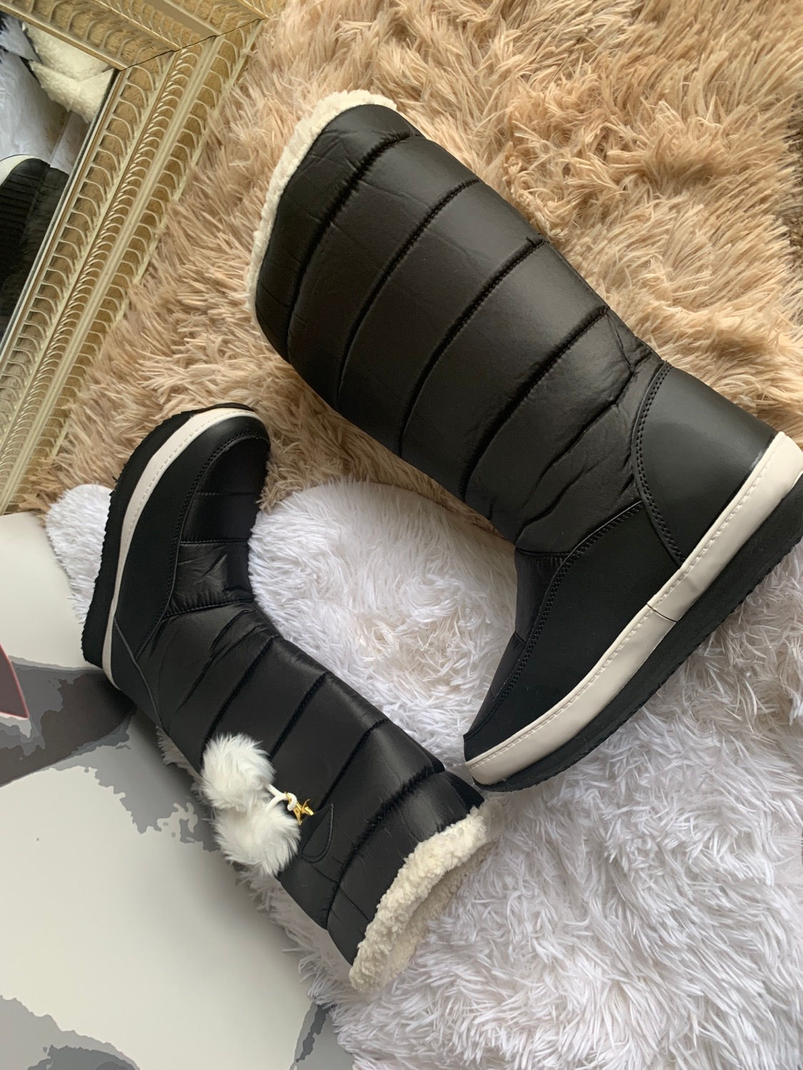 Snowball Black Boots