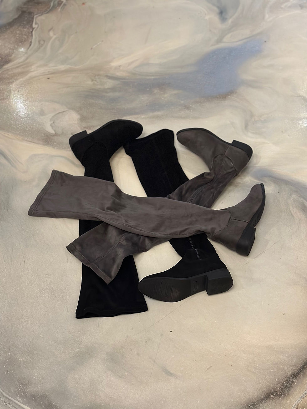 Thumbnail: Over The Knee Suede Black Boot