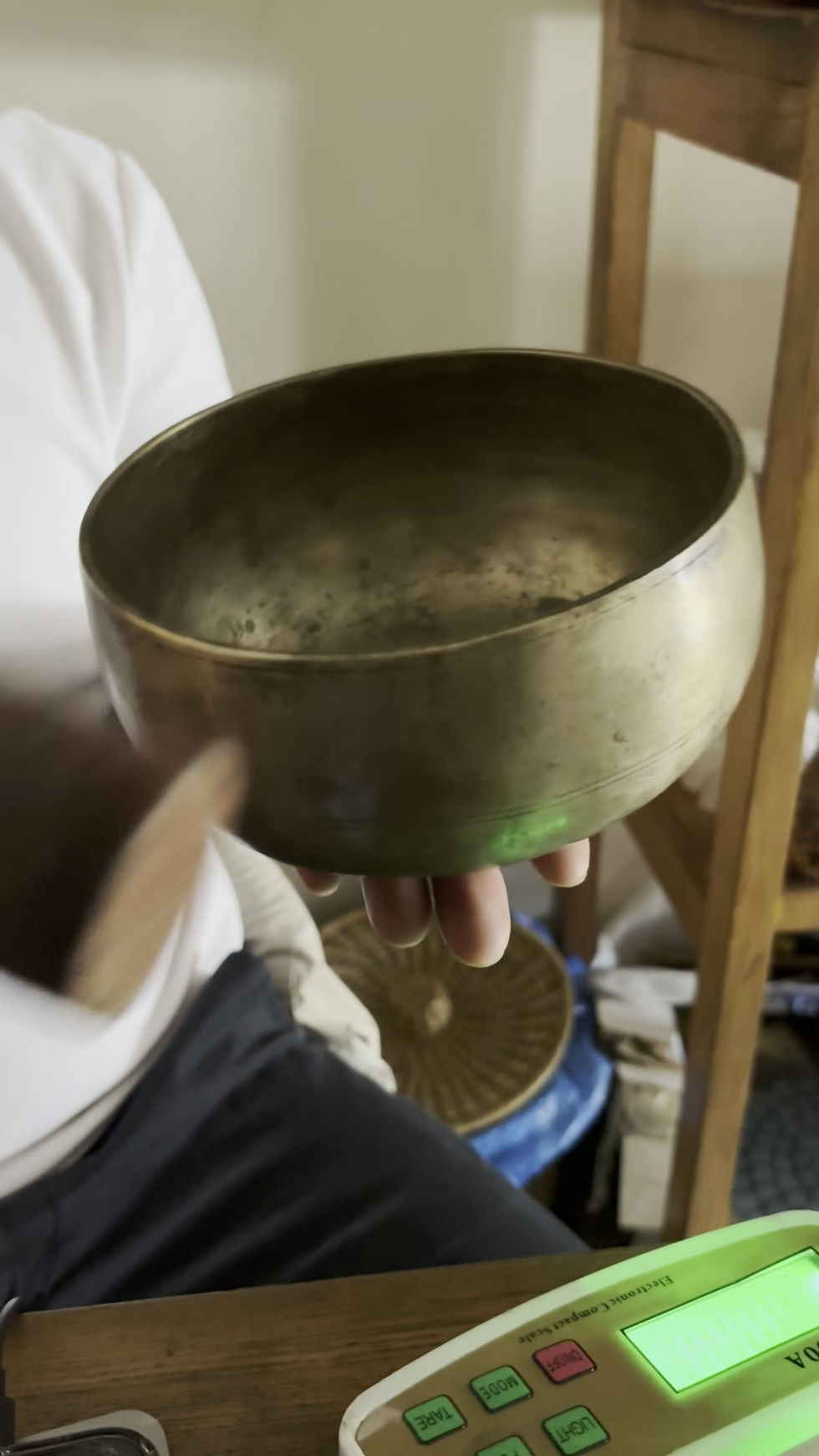 Thumbnail: Small Remuna Singing Bowl / 16cm / G3