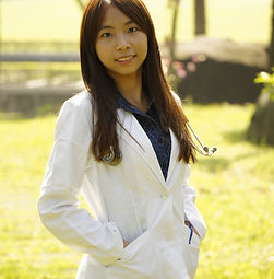 總召-雅典娜‧林宜萱